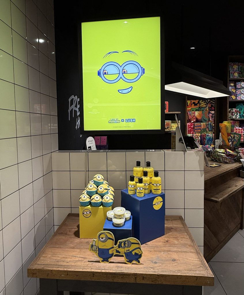LUSH】ミニオンコラボアイテムを使用してみた。見た目や使用感は？│新
